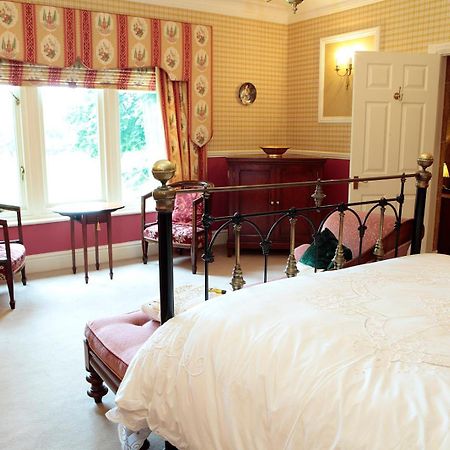 Plas Y Dderwen Bed And Breakfast Αμπερίστγουιθ Εξωτερικό φωτογραφία