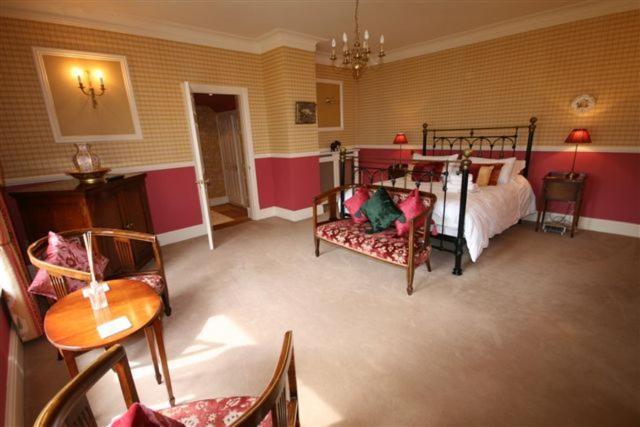 Plas Y Dderwen Bed And Breakfast Αμπερίστγουιθ Εξωτερικό φωτογραφία