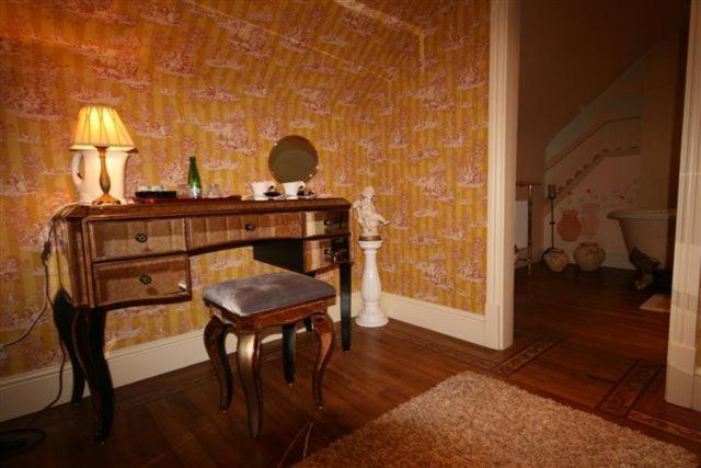 Plas Y Dderwen Bed And Breakfast Αμπερίστγουιθ Εξωτερικό φωτογραφία