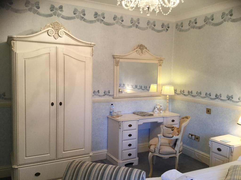 Plas Y Dderwen Bed And Breakfast Αμπερίστγουιθ Εξωτερικό φωτογραφία