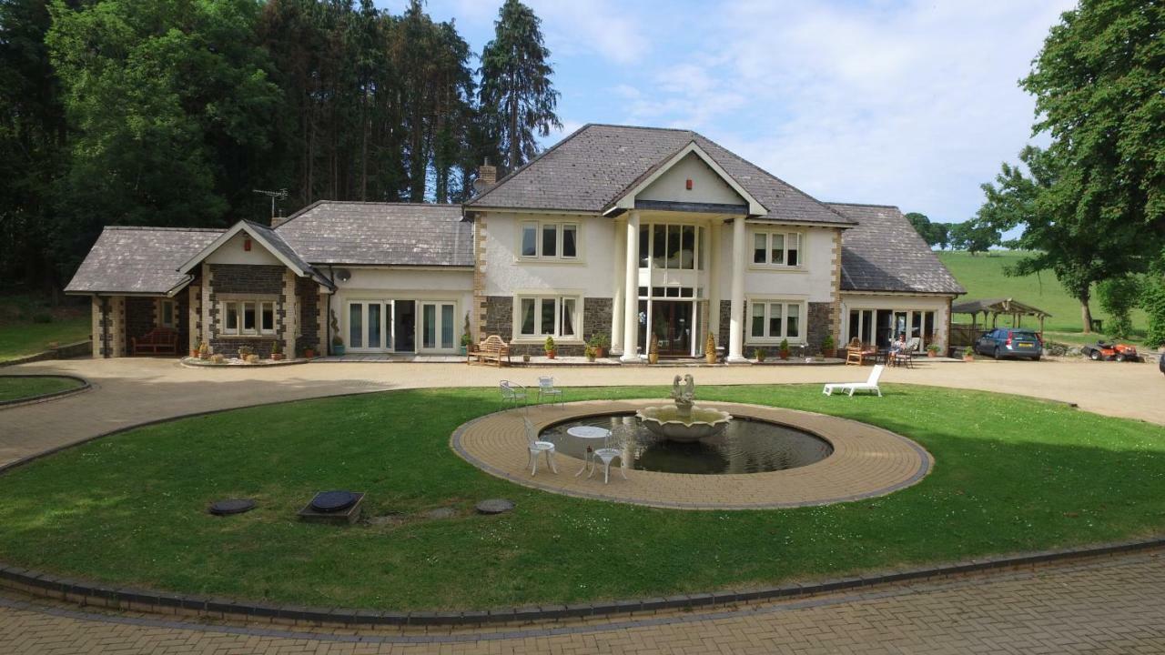 Plas Y Dderwen Bed And Breakfast Αμπερίστγουιθ Εξωτερικό φωτογραφία