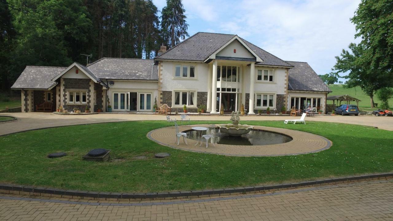 Plas Y Dderwen Bed And Breakfast Αμπερίστγουιθ Εξωτερικό φωτογραφία
