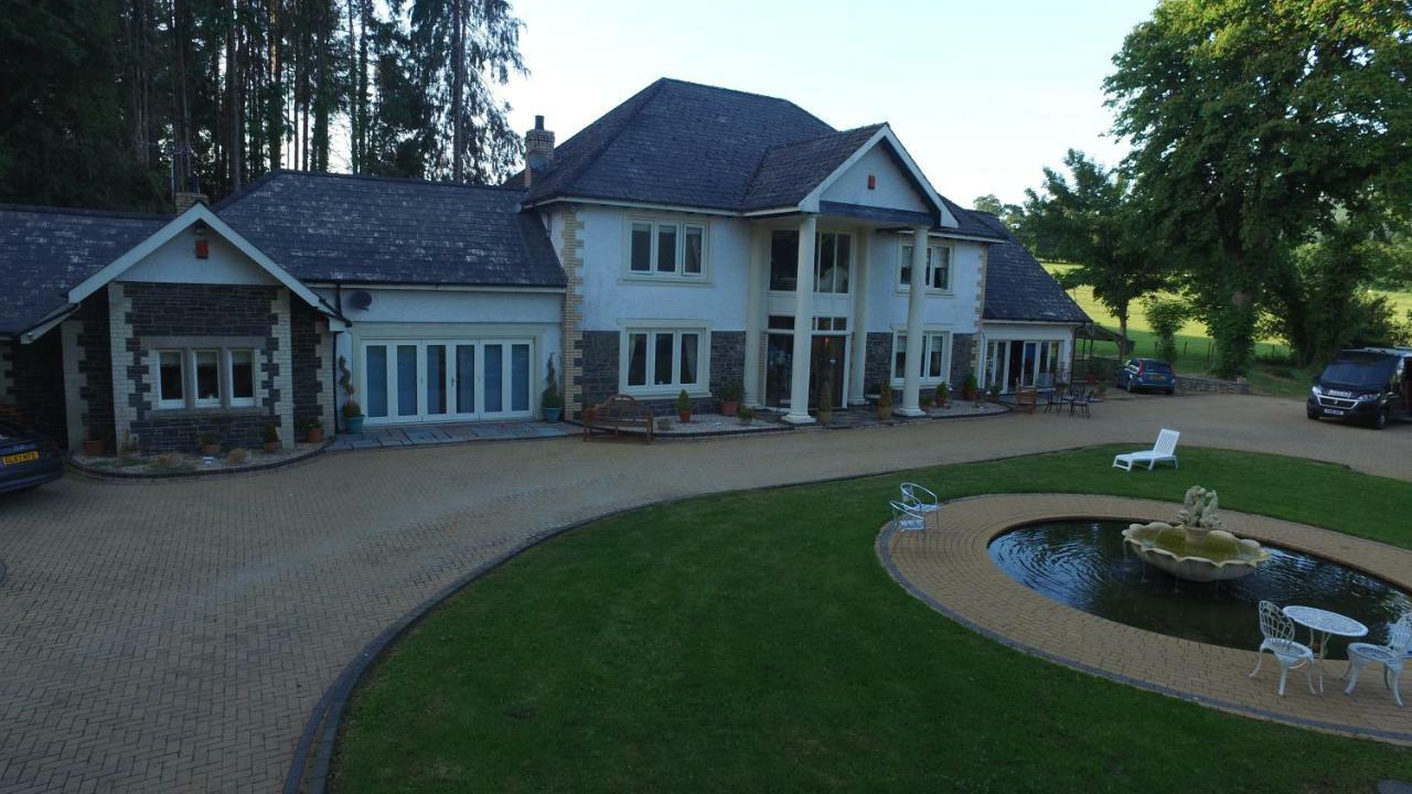 Plas Y Dderwen Bed And Breakfast Αμπερίστγουιθ Εξωτερικό φωτογραφία
